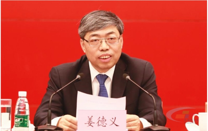 他属龙|姜德义和北汽的得与失_腾讯新闻