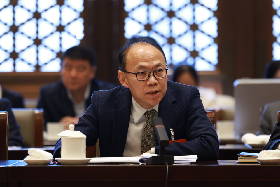 程京代表：让前沿科技真正成为居民健康守护力量_腾讯新闻