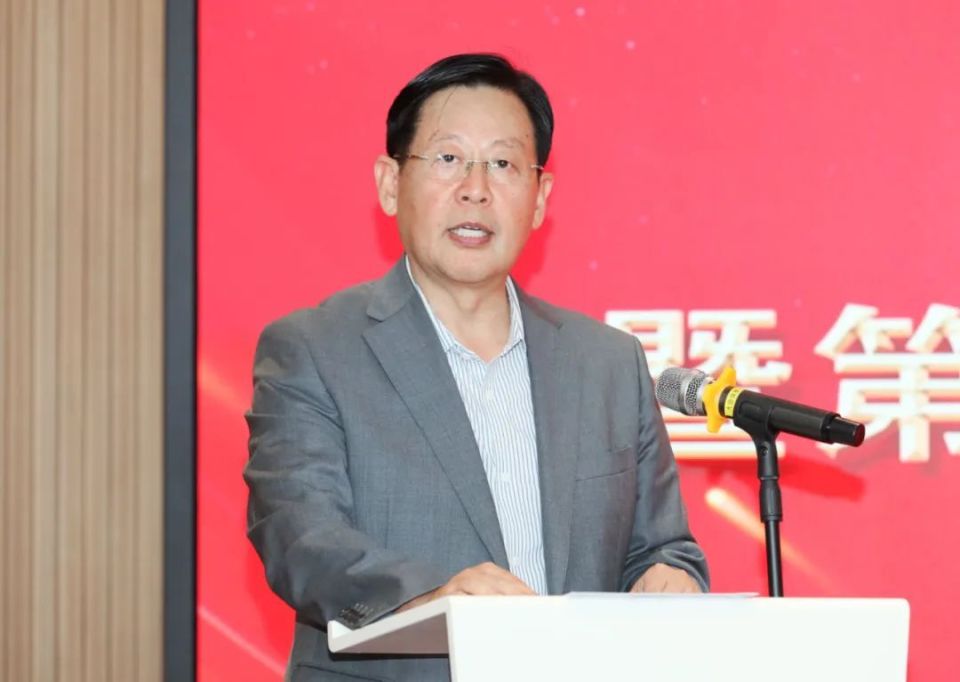 刘向东当选为河南省融资担保业协会会长