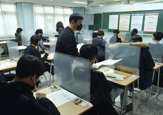 The South Korean college entrance examination received the paper 1 minute in advance. The students collectively sued the government： I have hurt me, and pay 20 million won!