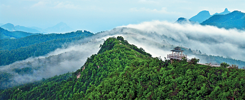 驼梁山云海苍茫气势恢宏