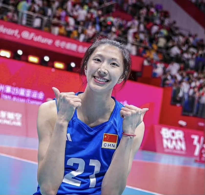 吴梦洁兑现女排冠军点今年收获三冠继续提高巴黎奥运在望