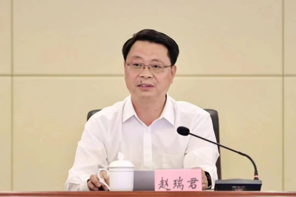 关注| 红河州旅游高质量发展大会强调 加快推动红河旅游高质量转型