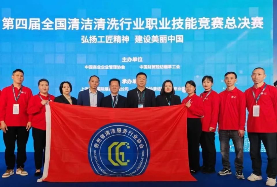 工作多年来,程绪美始终勤勤恳恳,踏踏实实地做好本职工作,每天总是第