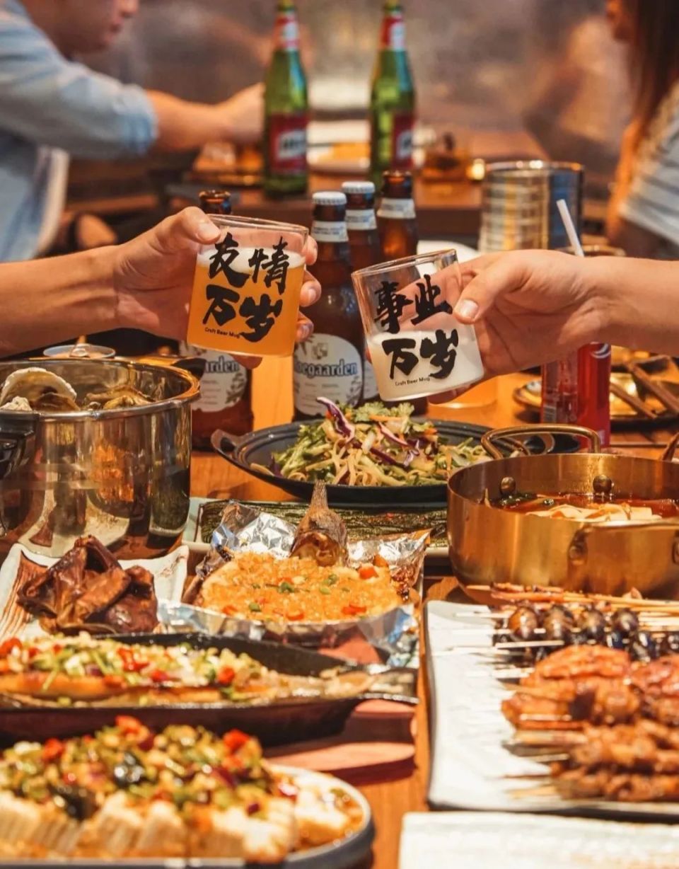 多伦湖之夜电音狂欢啤酒节启幕!草原那达慕音乐节开票!