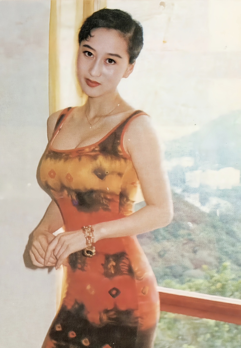 李连杰分享夫妻旅游照62岁利智面相变化大两人一起变老好幸福