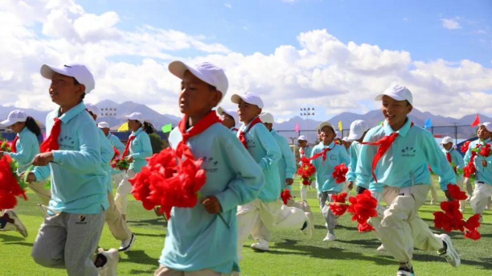 堆龙德庆区第一届农牧民运动会隆重开幕