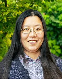 她成为首位摘获数论最高奖的华人女数学家，毕业于上海中学，是王虹本科同学_腾讯新闻