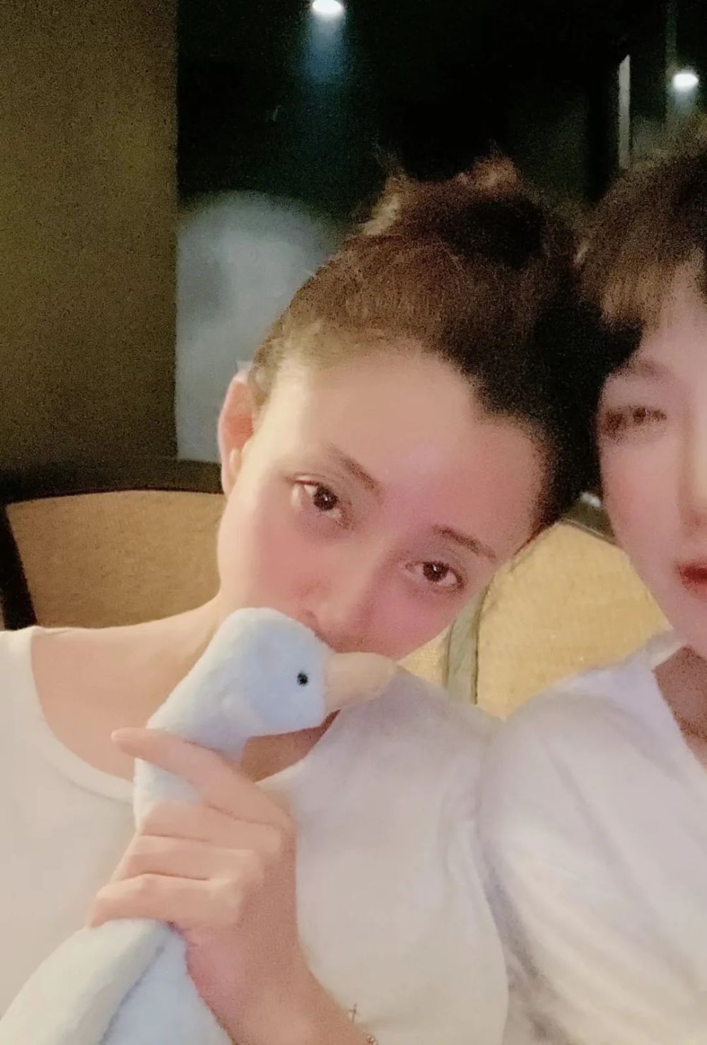 43岁殷桃"孕照"流出,全网震惊:这也太突然了._腾讯新闻