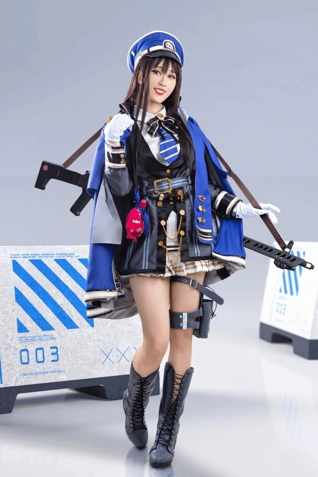 《剑星》女COS博主Larissa Rochefort惊艳发布新角色美照_腾讯新闻