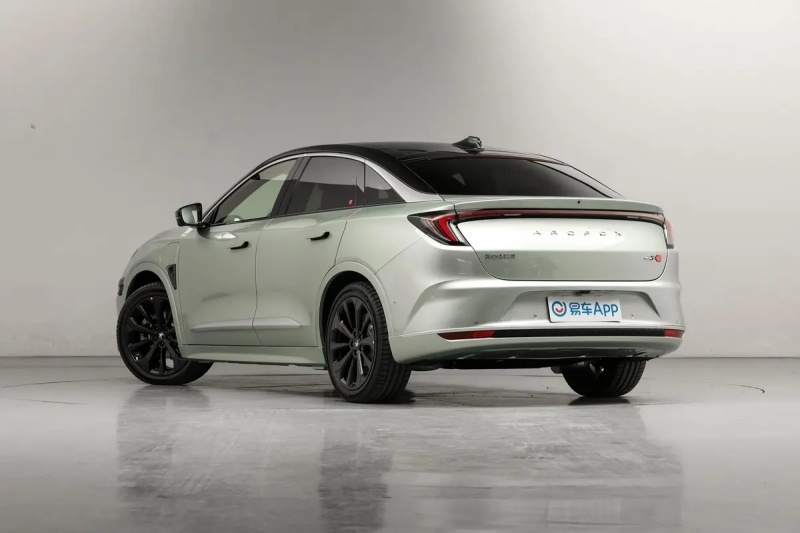 极狐阿尔法shi先行版上市售3298万元