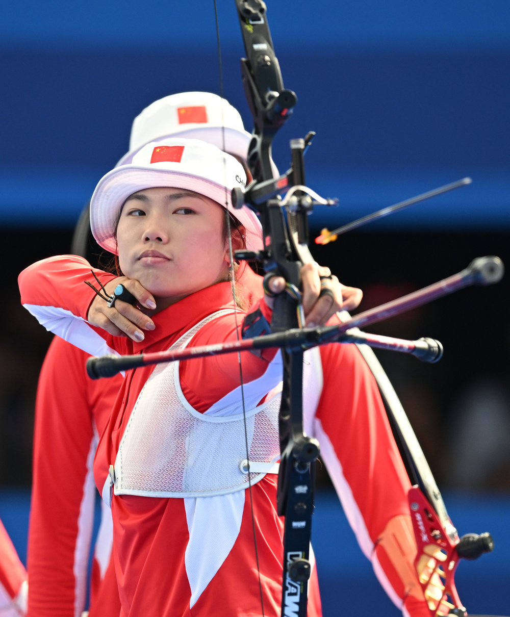 巴黎奥运会丨射箭——女子团体:中国队获得亚军