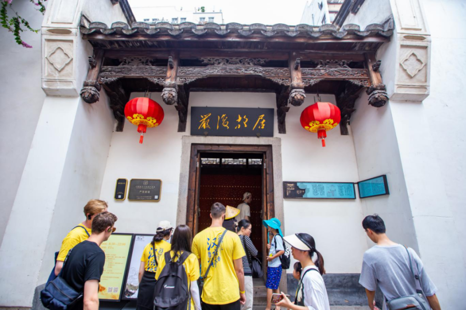 探访三坊七巷,"汉语桥"选手品读古厝中的人文底蕴