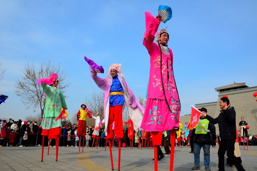 河北定兴:民俗花会闹新春