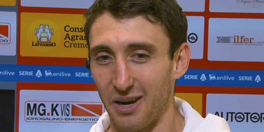 坎比亚索：我更习惯于踢右路；在尤文不赢球大家看一切都消极