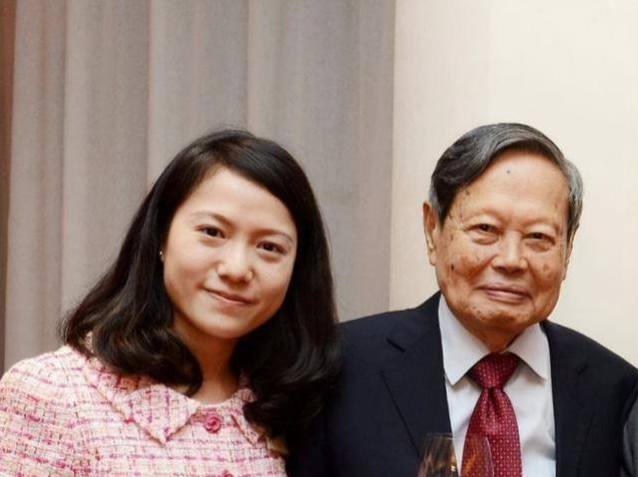 翁帆终于不再沉默,大胆说出和杨振宁结婚真相,结果令网友大吃一惊!