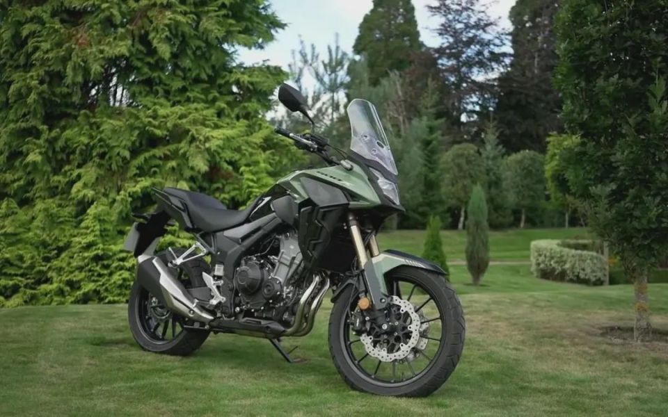 其中:cl500降4000,cm500降2000,cbr500r降6000,cb500x降9000,cb500f降