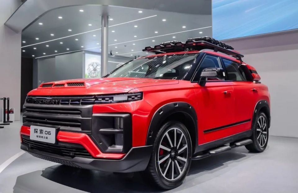 在suv阵营,奇瑞品牌打造出了瑞虎这个中国suv全球销量冠军的经典ip.