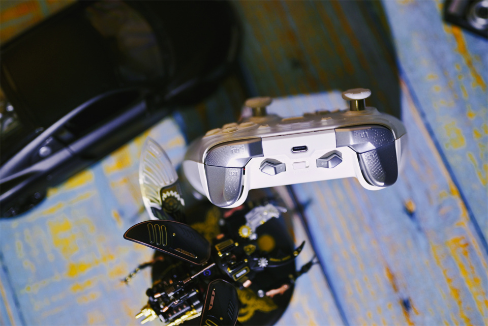 更快更灵敏的光轴机械，北通宙斯2光轴精英手柄