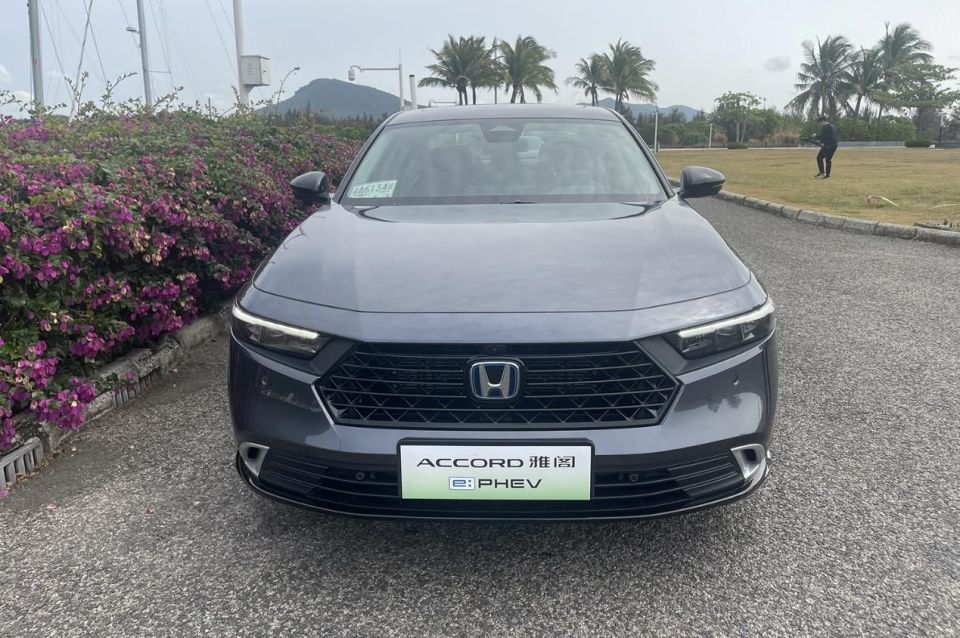 定义插混轿车新标杆 试驾广汽本田第十一代雅阁