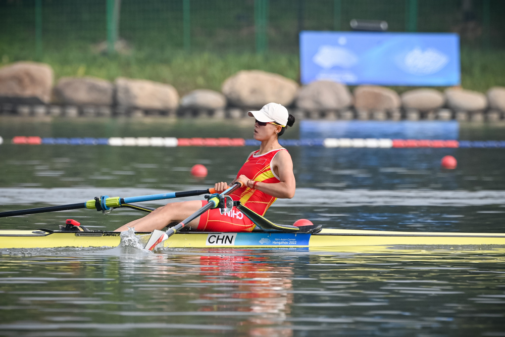 赛艇——女子单人双桨决赛赛况_腾讯新闻