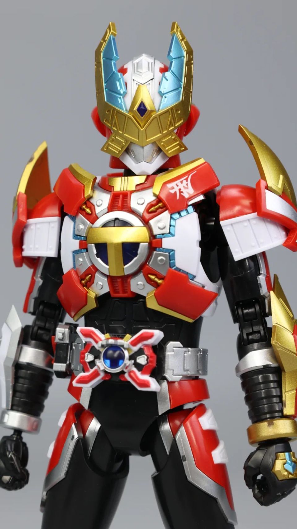 能变换两种形态的拼装刑天铠甲?这也太酷了!