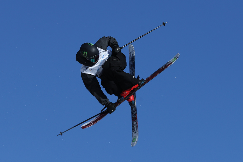 自由式滑雪——大跳台世界杯:男子组决赛赛况