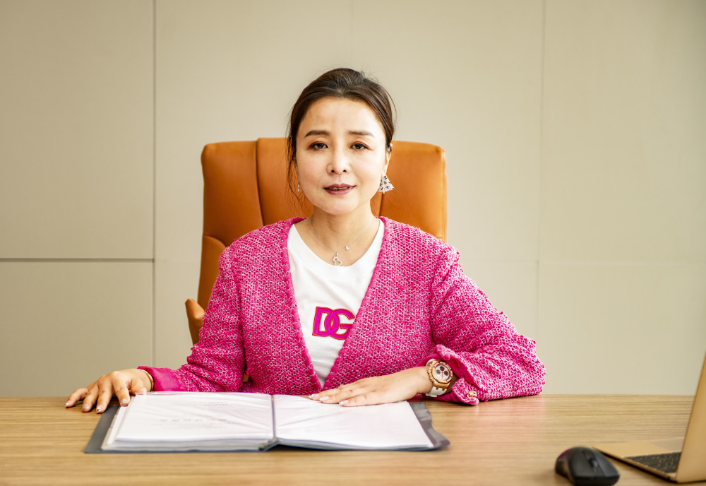 扬帆"高"歌的姐姐91丨颐年健康产业(集团)有限公司董事长王莉:我有