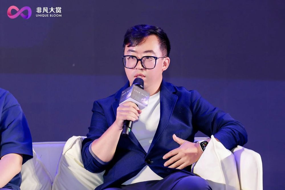 大厂拿着火箭筒杀入细分赛道，垂直AI如何活下来？ · 原文图片 1
