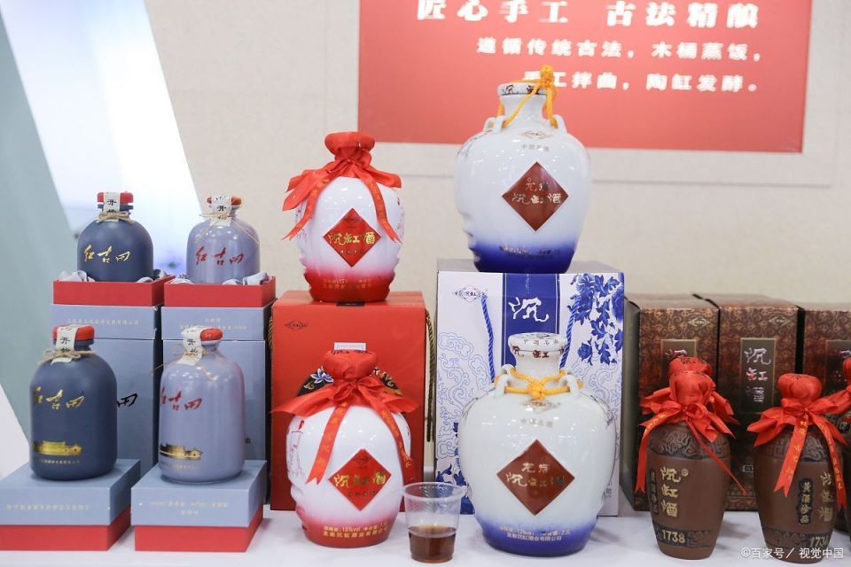 你知道酱香型白酒怎么选散酒吗?_腾讯新闻