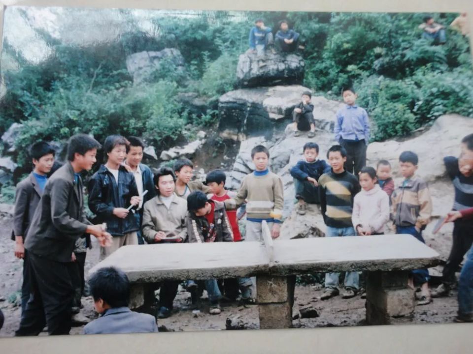 《人民日报》关注黔西南:一所山村小学的运动时光