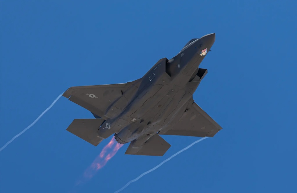 ��35�Ծ�F35��˭����˭������ܲп�