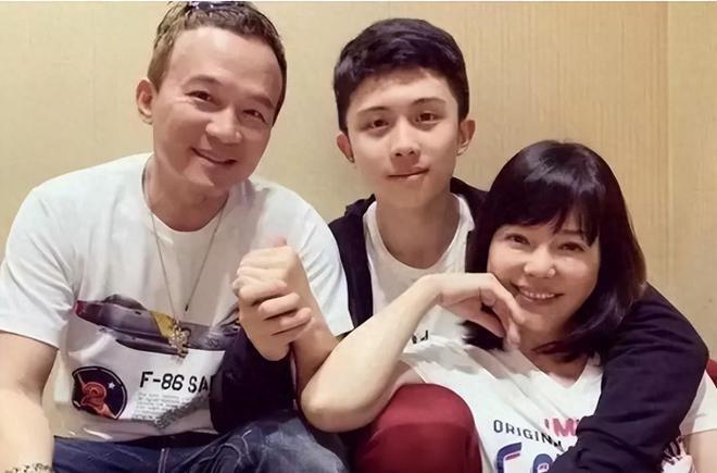 狄莺儿子泰国被捕 狄莺回应称"被下蛊"