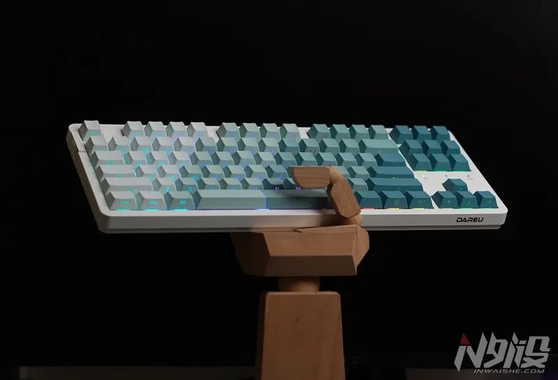 这价格,够卷!达尔优ek87pro拆解