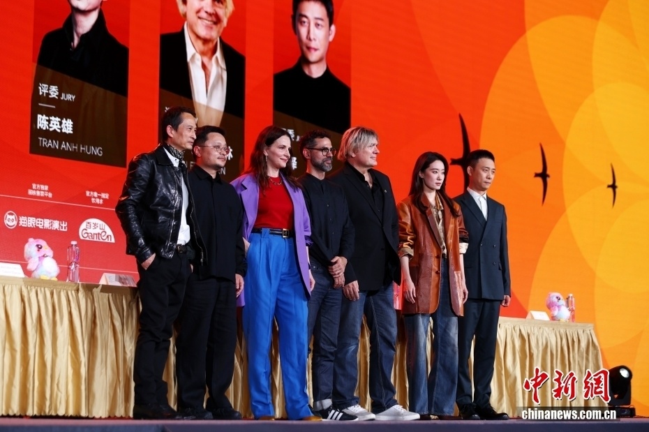 北京国际电影节评委媒体见面会：天坛奖国际评委会出席_腾讯新闻