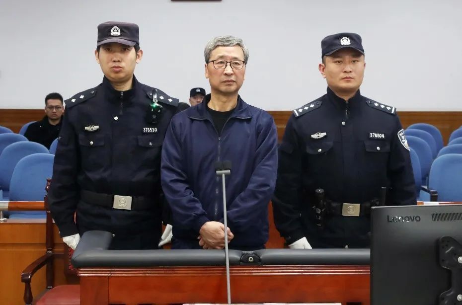 2024年3月21日,山东省济南市中级人民法院一审公开开庭审理了潍坊综合