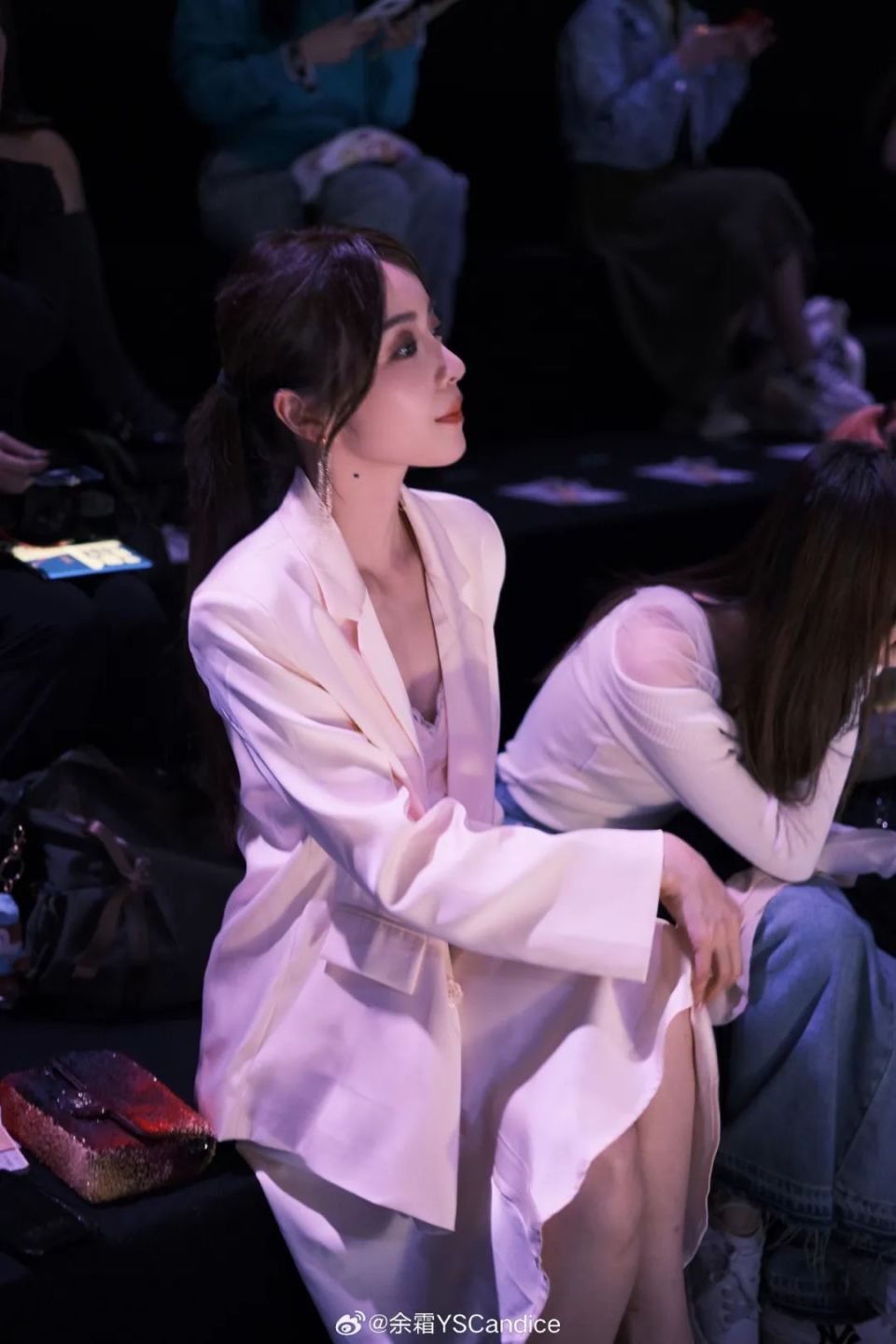 【lpl老婆】余霜白色西装白领丽人,气质太好了