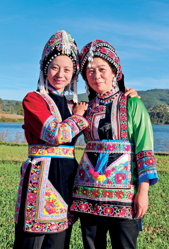 楚雄这些彝族服饰看看有没有很亲切的