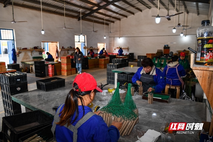湖南庆泰集团:用创新求变做出"有故事的烟花"