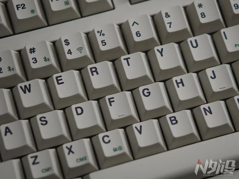 腹灵og87三模机械键盘简单上手体验
