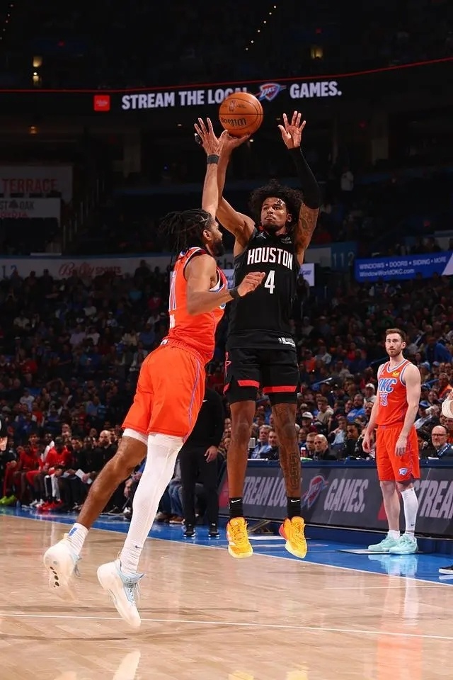 火箭10连胜打疯了加时赛怒锤西部第二冲季后赛勇士湖人瑟瑟发抖