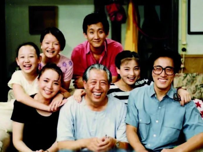 电视剧《我爱我家》.