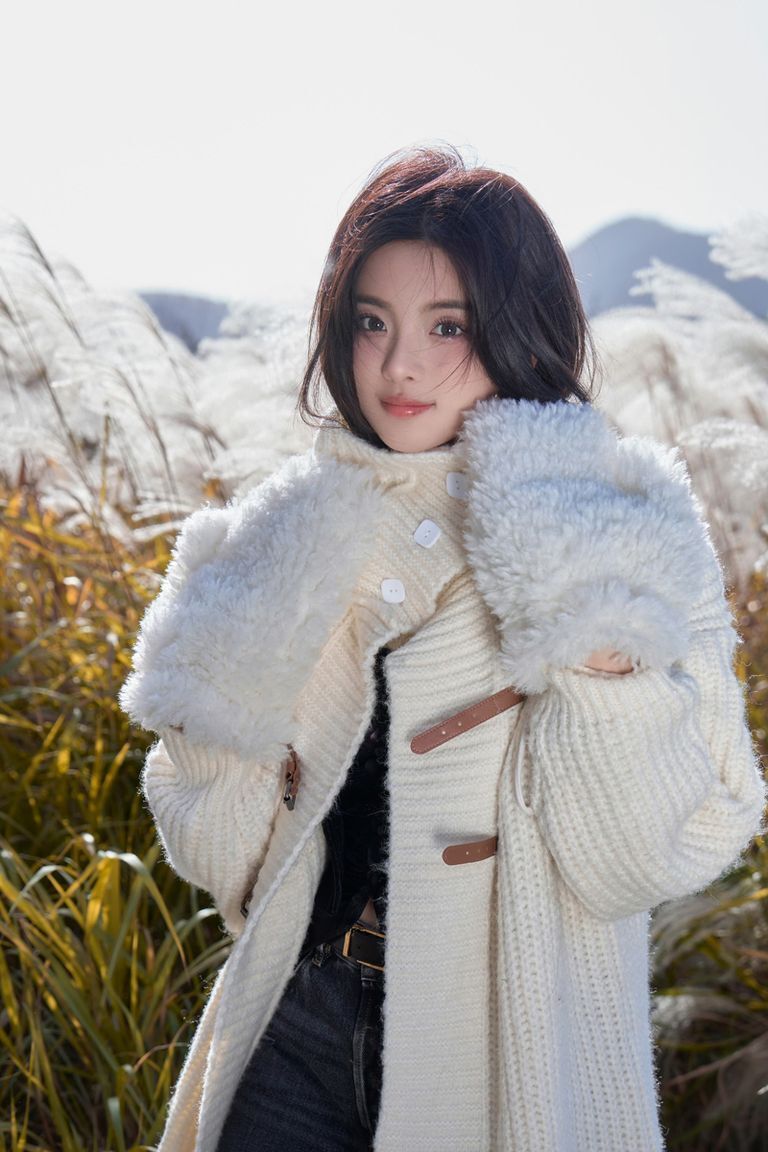 韩素希的腮红,用力过猛?_腾讯新闻