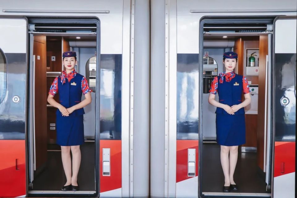 时速350公里高铁开通在即!首发阵容亮相