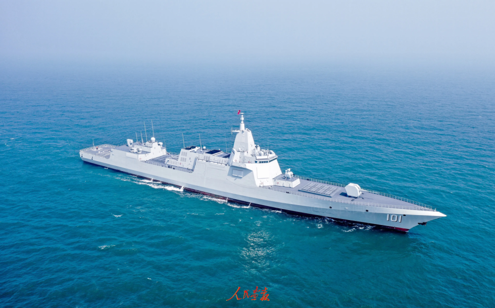 央视披露:南昌舰单挑外军航母!_腾讯新闻