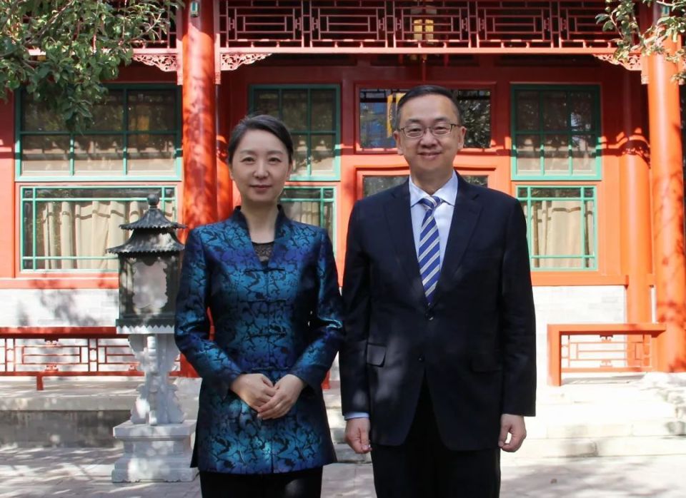 吴玺司长会见香港特区政府入境事务处处长郭俊峯