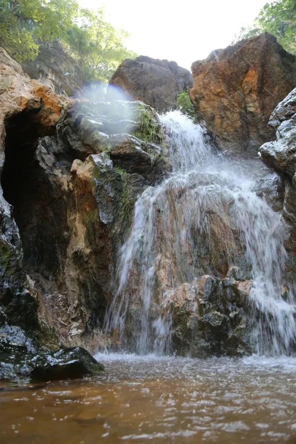 小河淌水照片图片