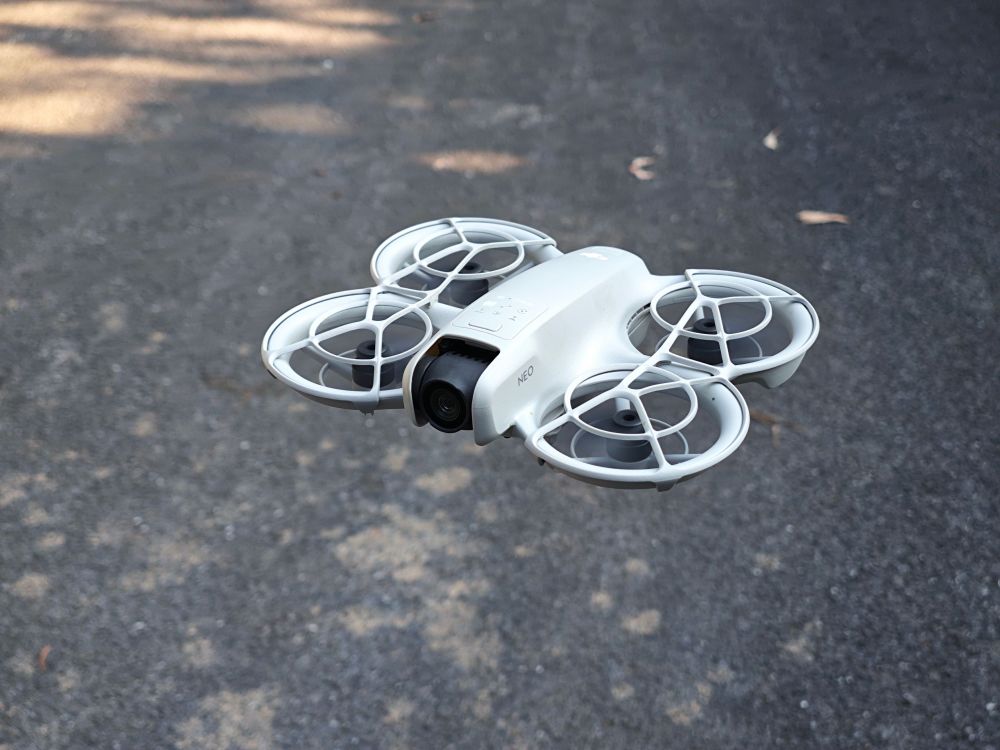 DJI NEO 首发体验：135g的它，却是我心目中最好的航拍无人机_腾讯新闻