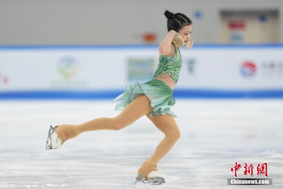 (十四冬)花样滑冰女单短节目比赛举行_腾讯新闻