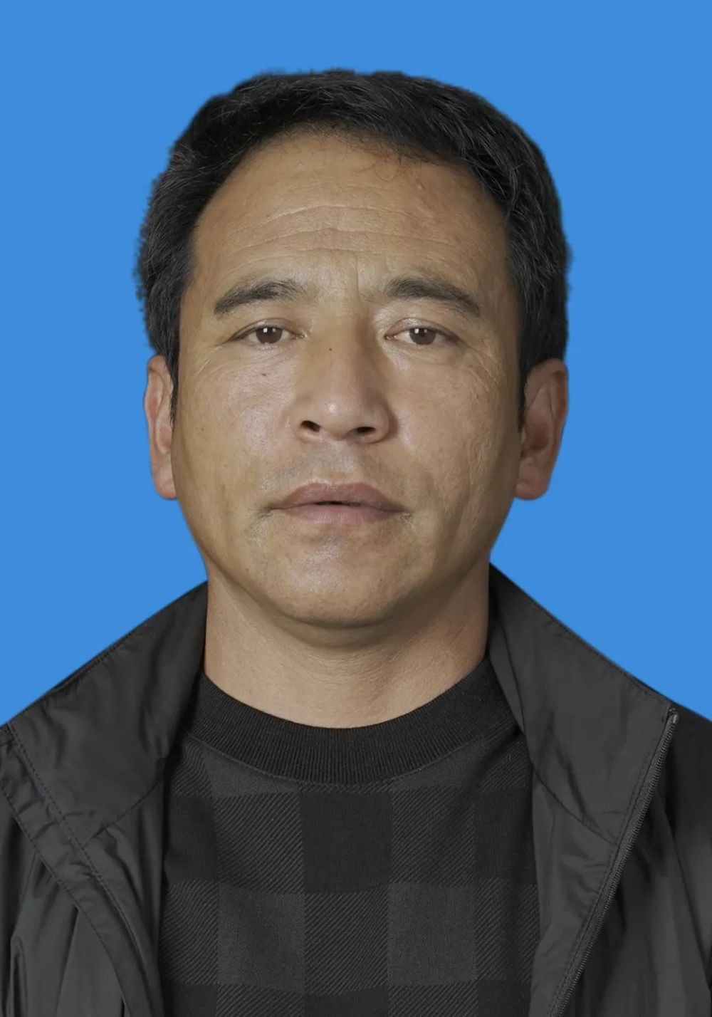 扎巴旦增,男,藏族,自治区级非物质文化遗产项目-藏族唐卡 整-齐吾岗派